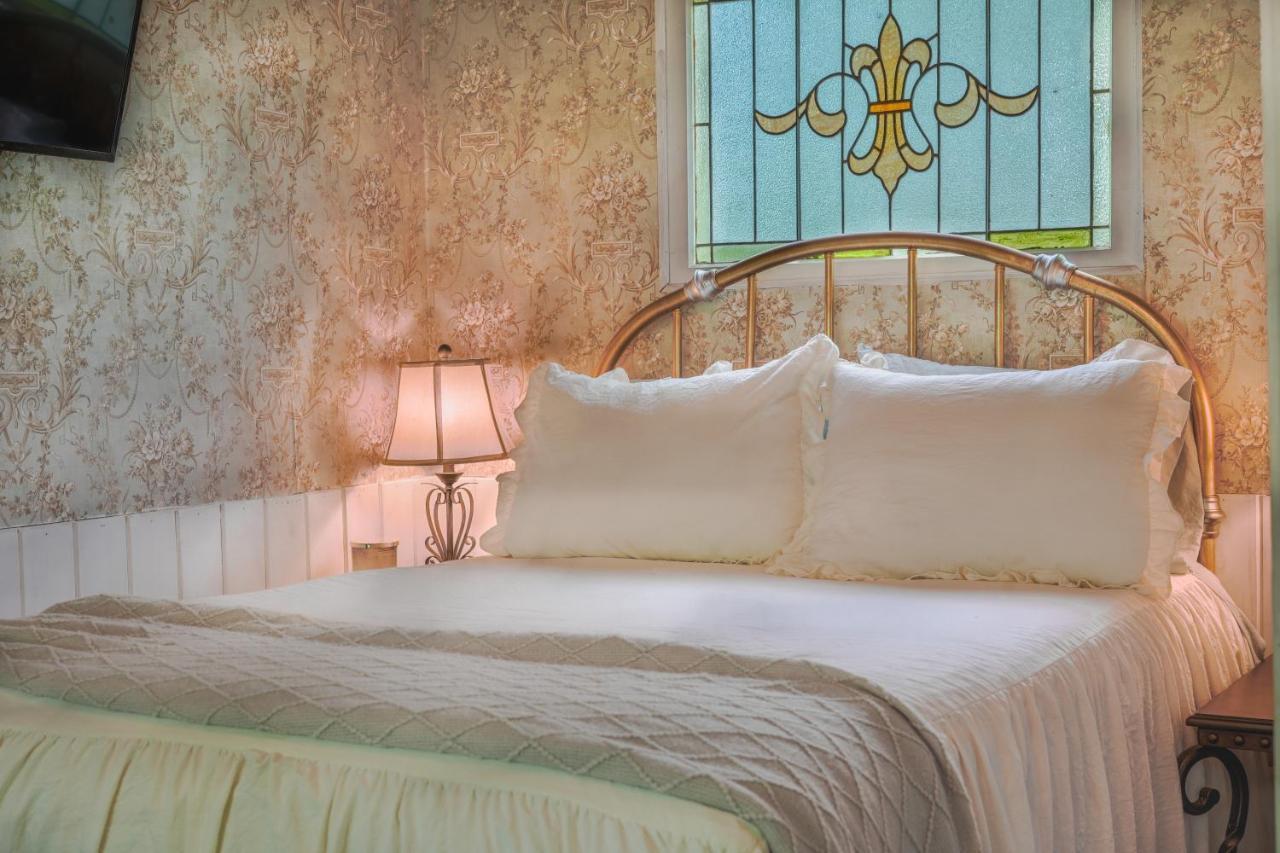 Vintage Wild West Tiny Hotel In The Woods! Pine City Luaran gambar