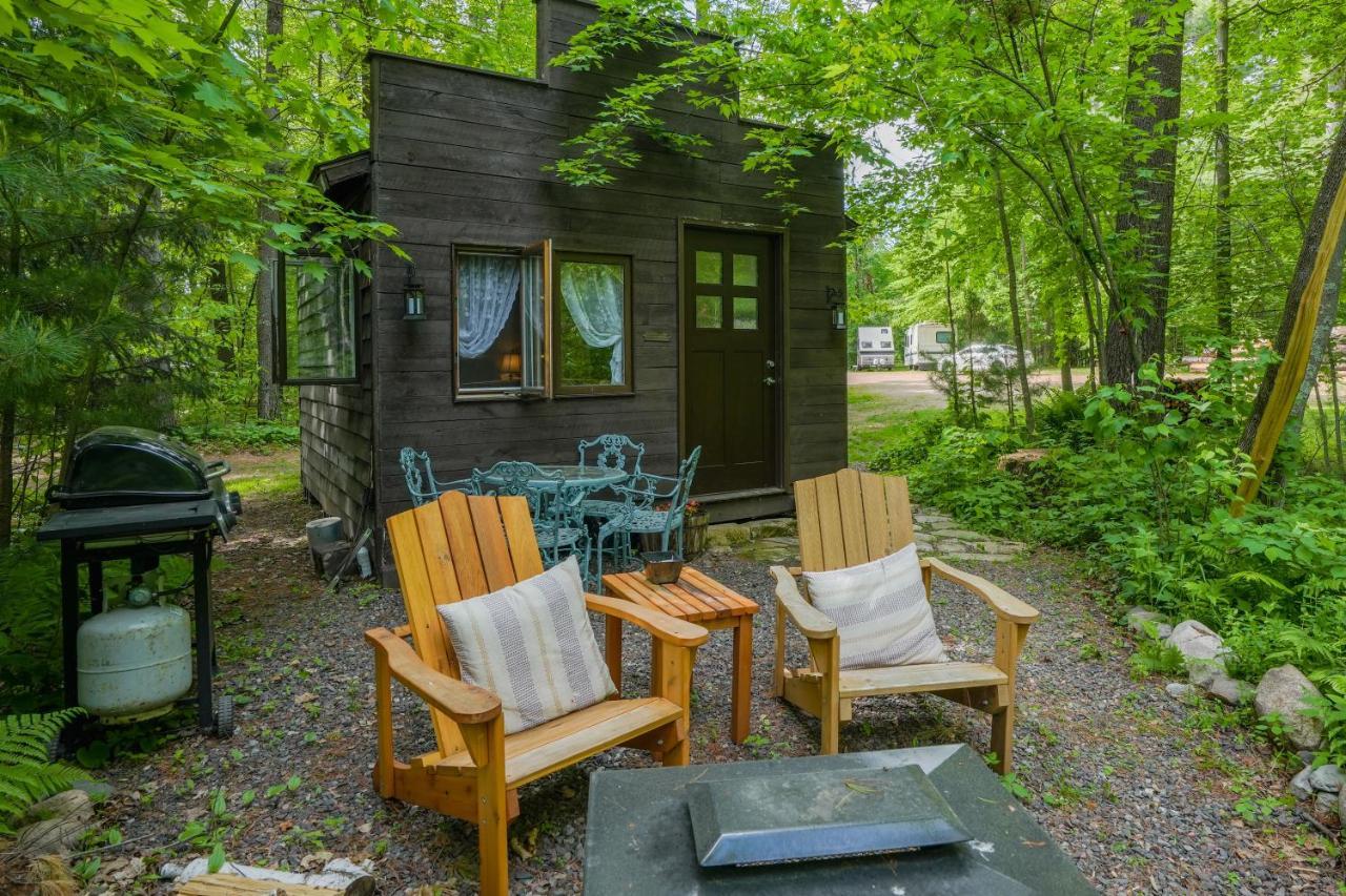 Vintage Wild West Tiny Hotel In The Woods! Pine City Luaran gambar