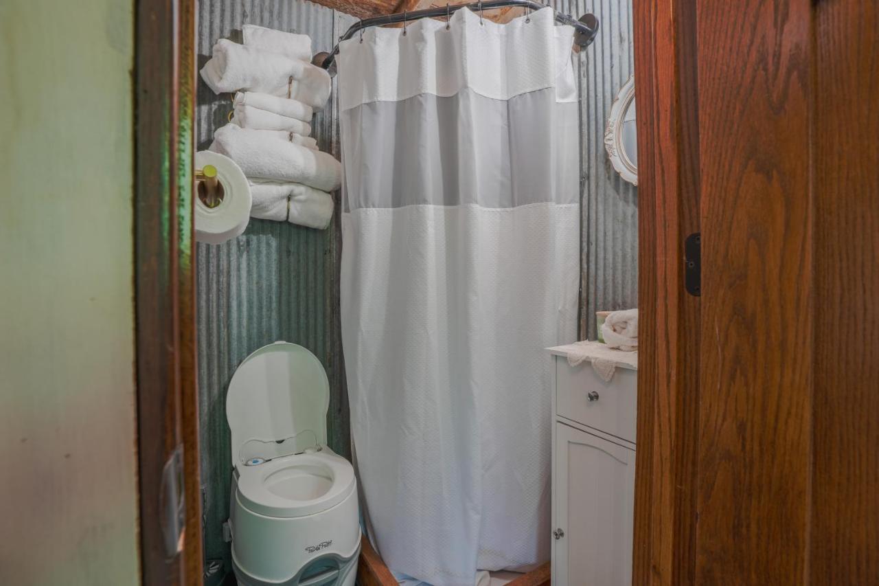 Vintage Wild West Tiny Hotel In The Woods! Pine City Luaran gambar
