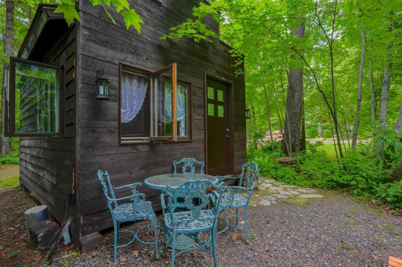 Vintage Wild West Tiny Hotel In The Woods! Pine City Luaran gambar